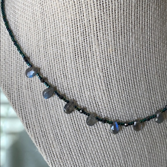 Labradorite and black diamond stone necklace . - Picture 3 of 7